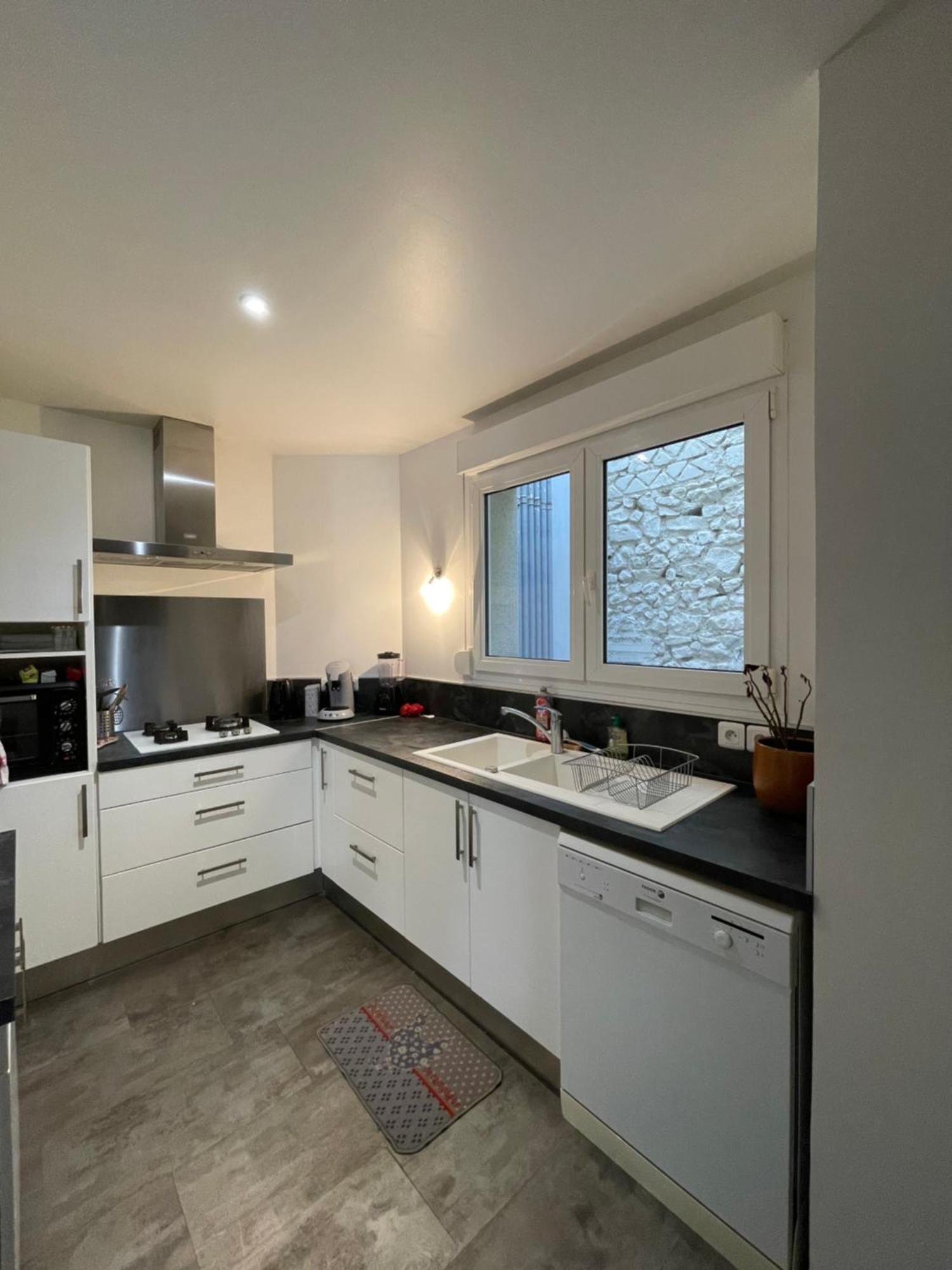 Appartement En Centre Ville 70M2 Remeš Exteriér fotografie